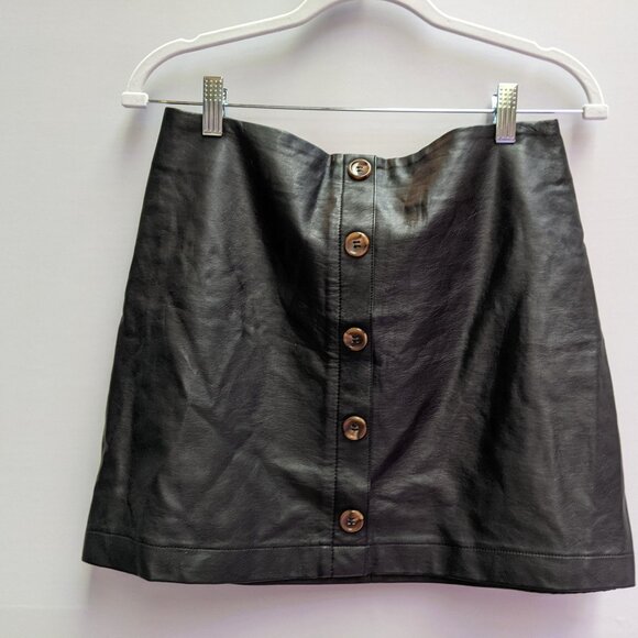 Forever 21 Faux Leather Skirt Sz L - Picture 1 of 3
